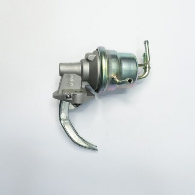 BOMBA DE GASOLINA MECANICA MAZDA 323 (PATA LARGA) MHW